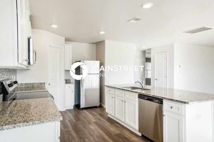 124 Lahinch Dr - Photo 7 of 19