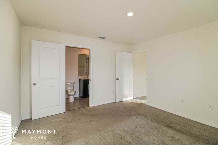 8633 Triumph Cir - Photo 6 of 12