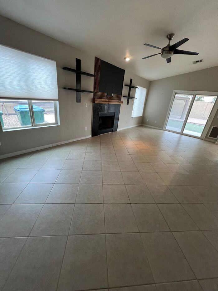 8231 West Lapis Moon Lane - Photo 7 of 45