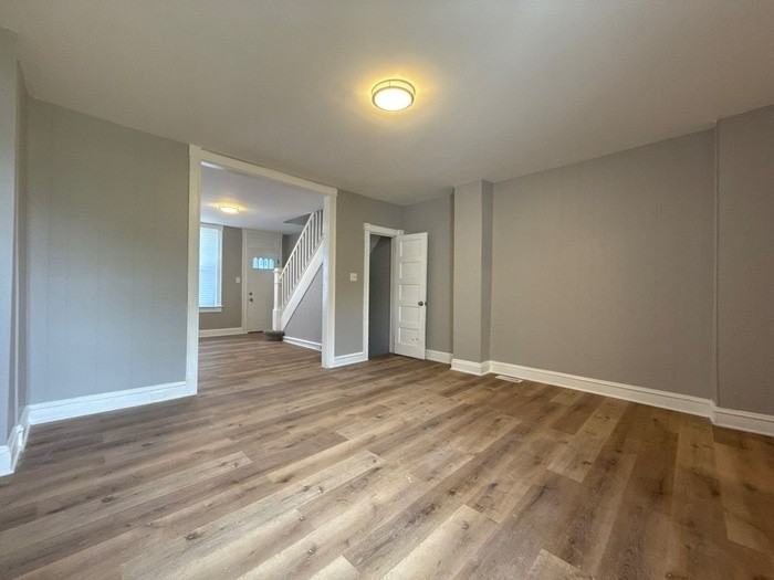 3 North Abington Avenue - Photo 5 of 14