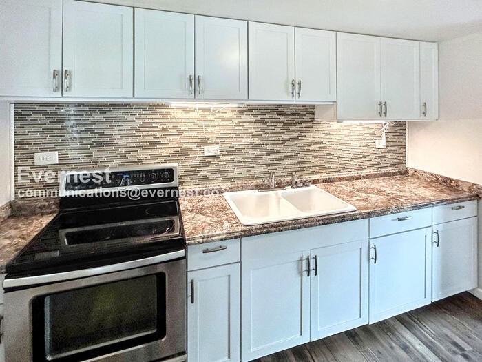 6418 Mclean Street - Photo 2 of 22