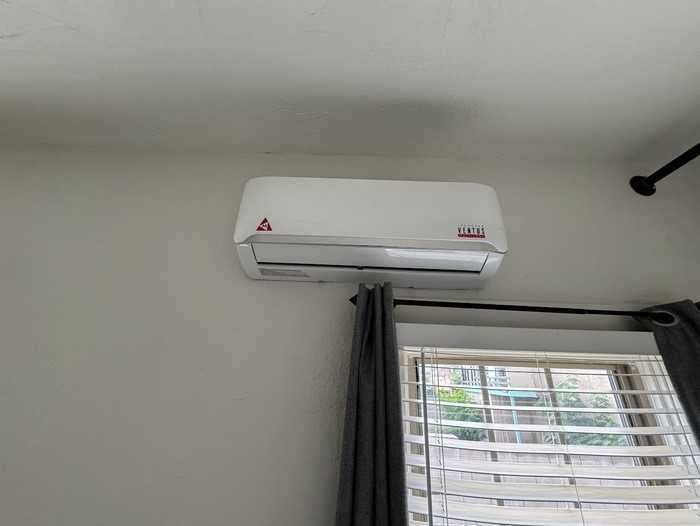 136 N 11th Ave #3 - Photo 5 of 6