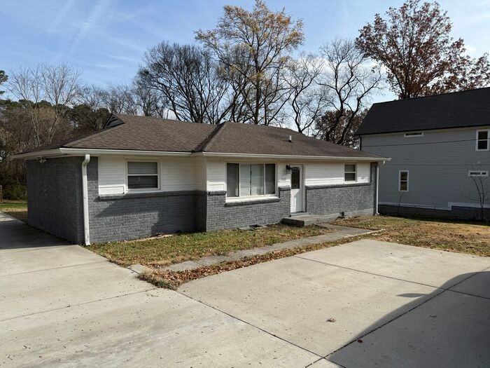 3808 Chambers Drive - Photo 2 of 25