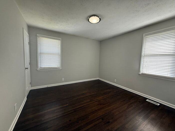 3808 Chambers Drive - Photo 7 of 25