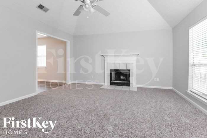 2014 Plantation Parkway - Photo 2 of 15