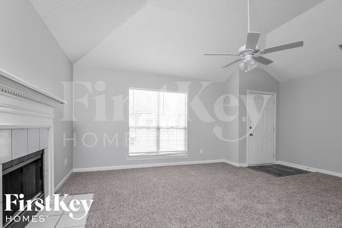 2014 Plantation Parkway - Photo 3 of 15