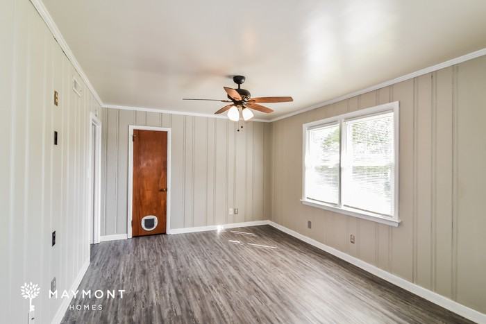 740 Duval Dr - Photo 5 of 12