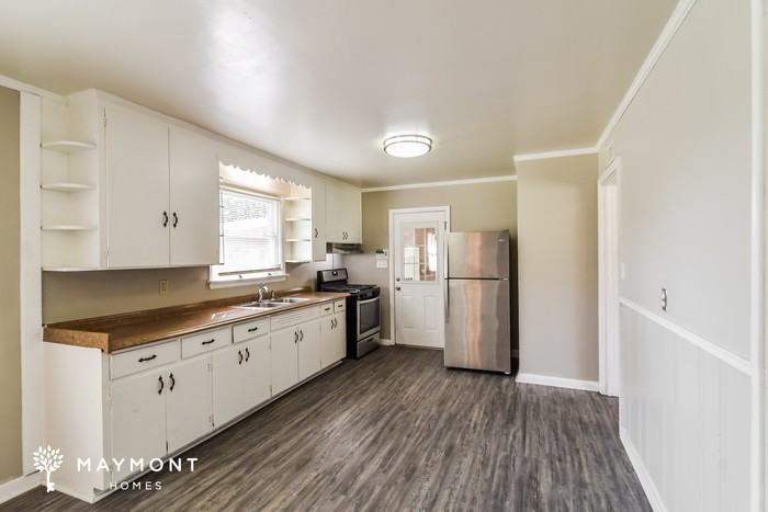 740 Duval Dr - Photo 6 of 12