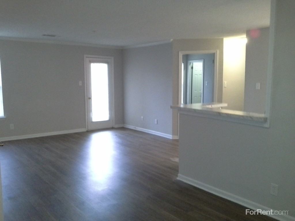 Brookview at Elkins Park - Photo 2 of 20