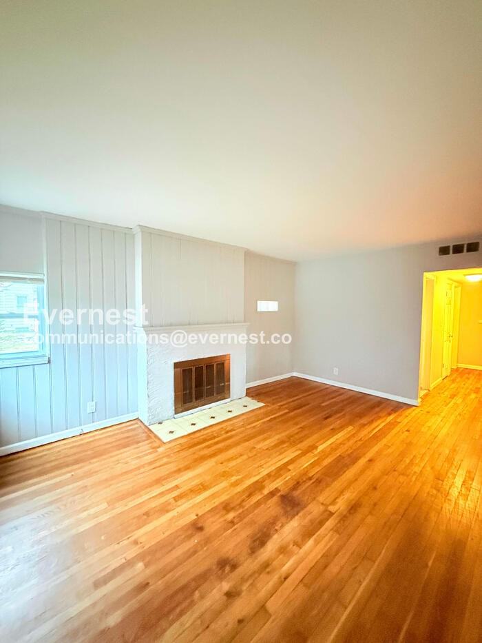 18455 Wormer St - Photo 5 of 23