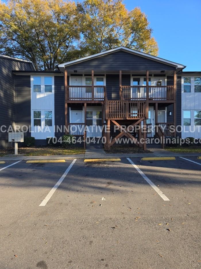 319 Osceola St #A - Photo 3 of 18