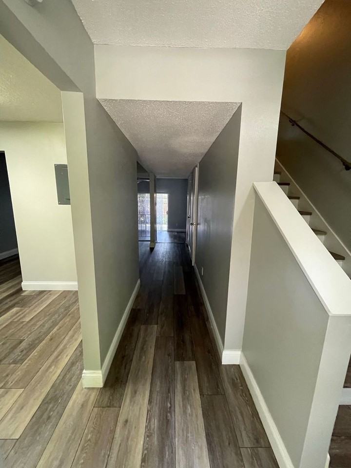 200 Saint Andrews Blvd - Photo 2 of 20