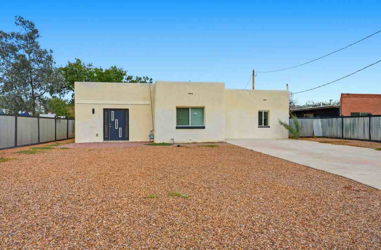 3525 E Willard St - Photo 3 of 31