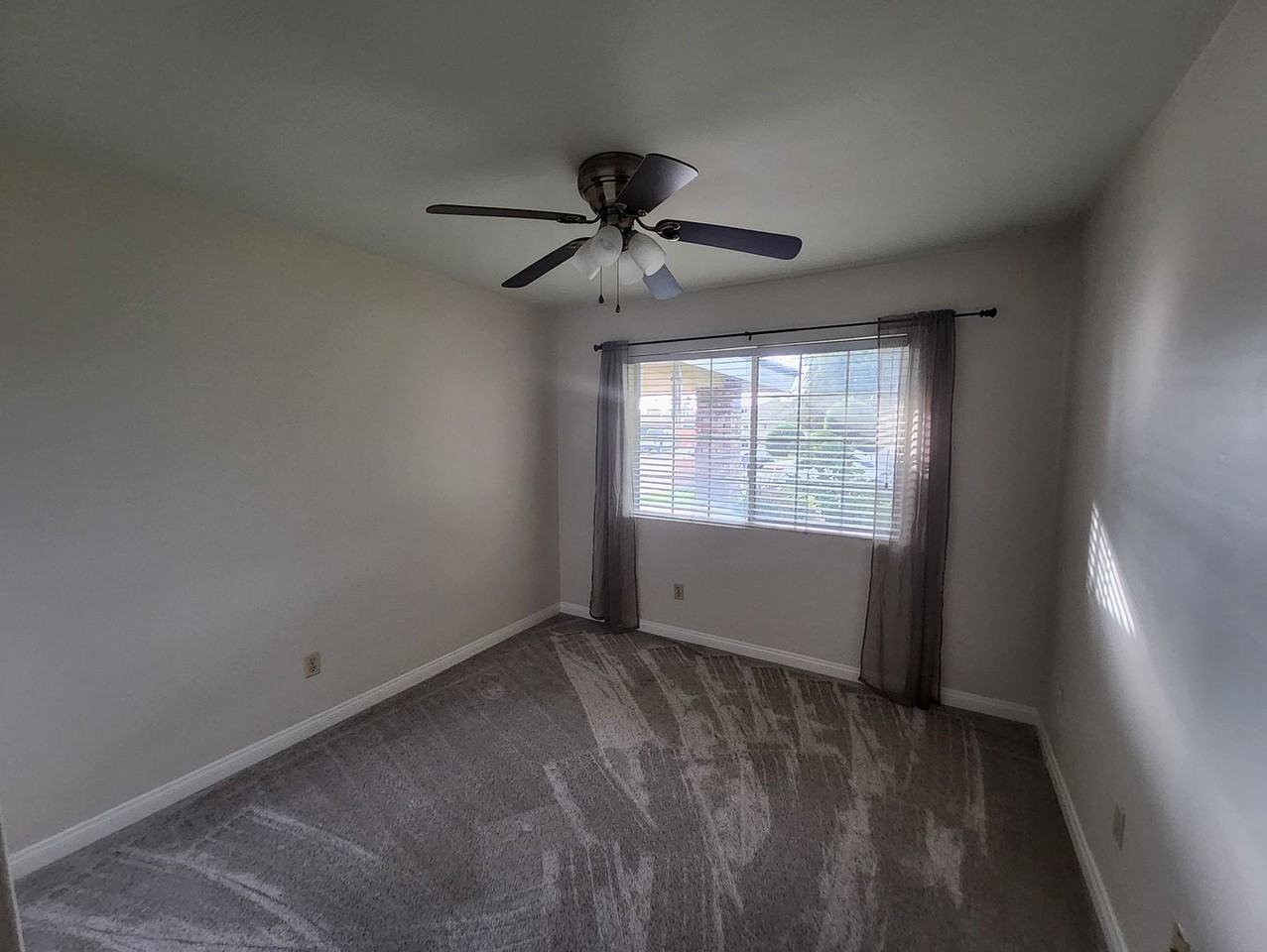 3416 Waldport Lane - Photo 6 of 13