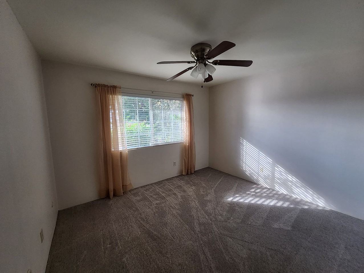 3416 Waldport Lane - Photo 7 of 13