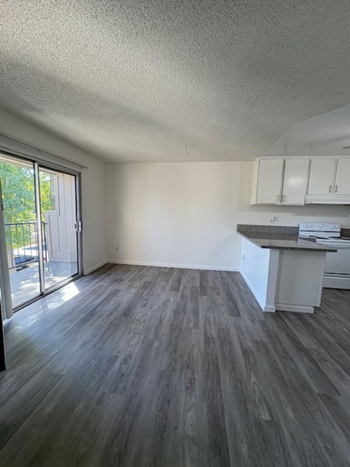 Ming Garden Apartments - Photo 5 of 45