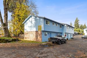 featured image of 15139 Se Powell Blvd