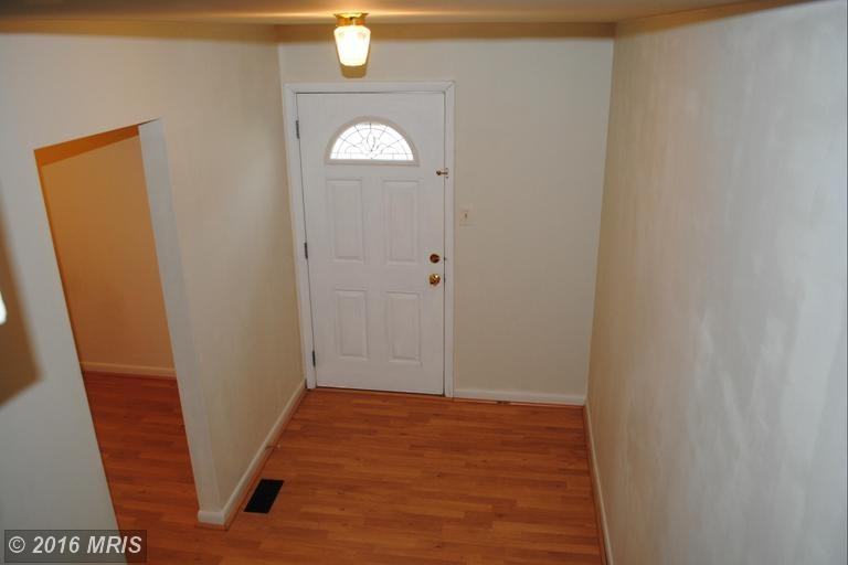 14856 Dorian Dr - Photo 3 of 30