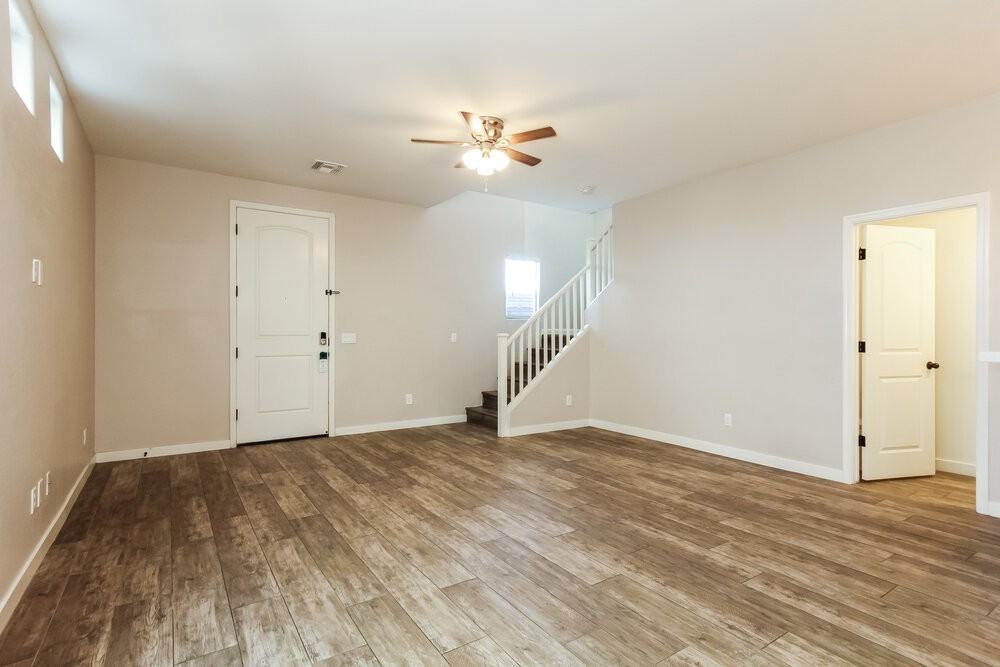 17976 N 114th Ln - Photo 5 of 17