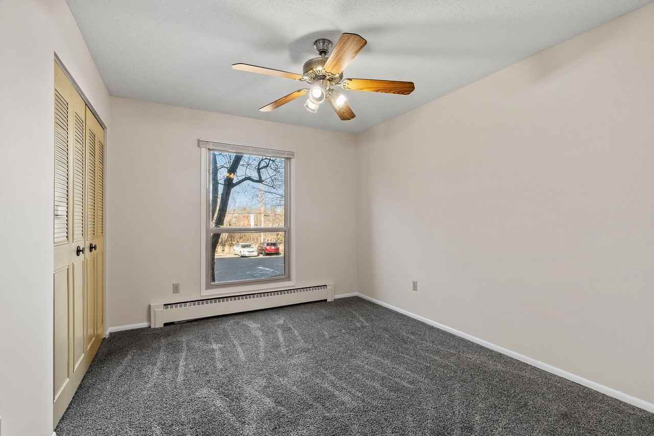 Cedarwood West Apartments | 2 - Photo 5 of 41