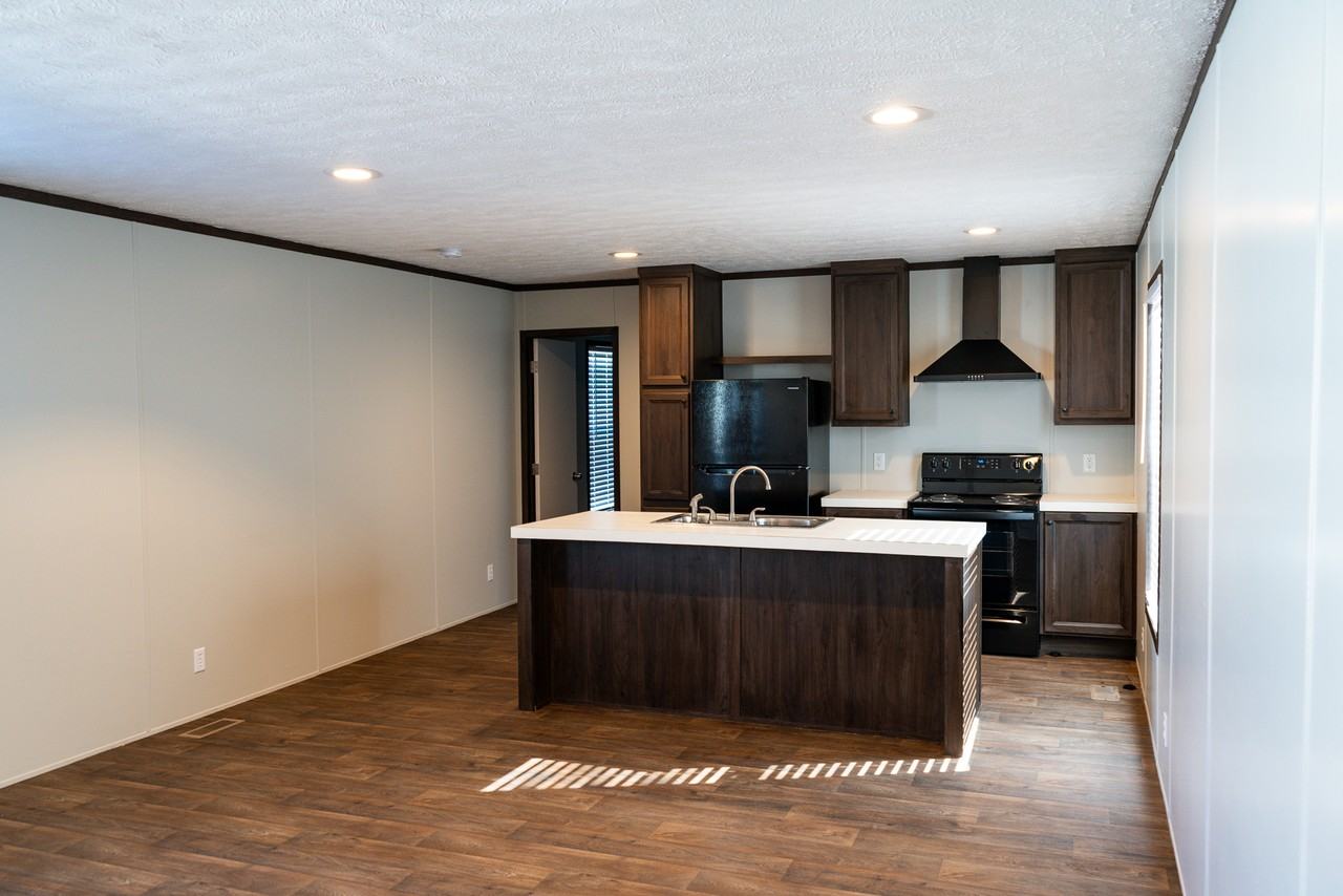 111 Palomino - Photo 3 of 18