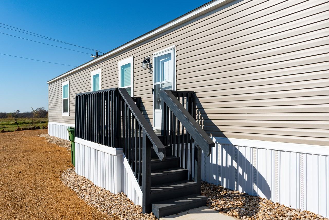 129 Ponderosa Lane - Photo 2 of 18