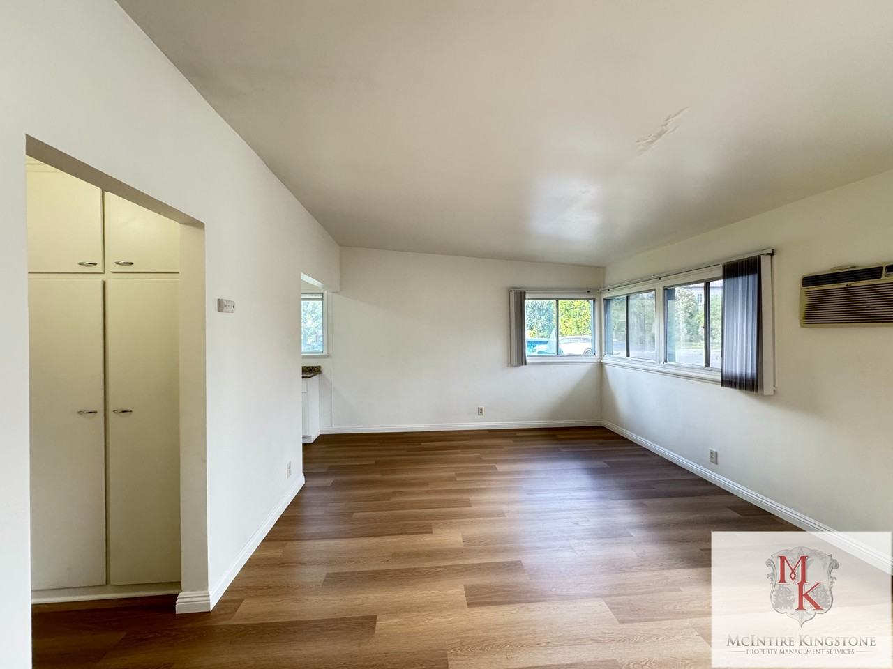 216 Santa Rosa Rd - Photo 6 of 14