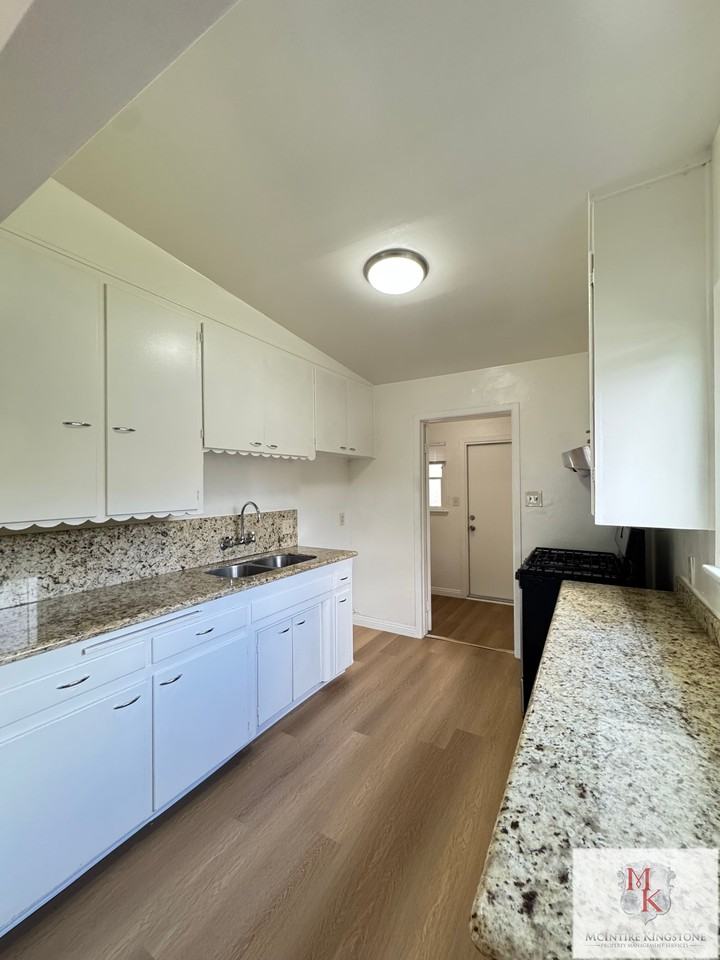 216 Santa Rosa Rd - Photo 7 of 14