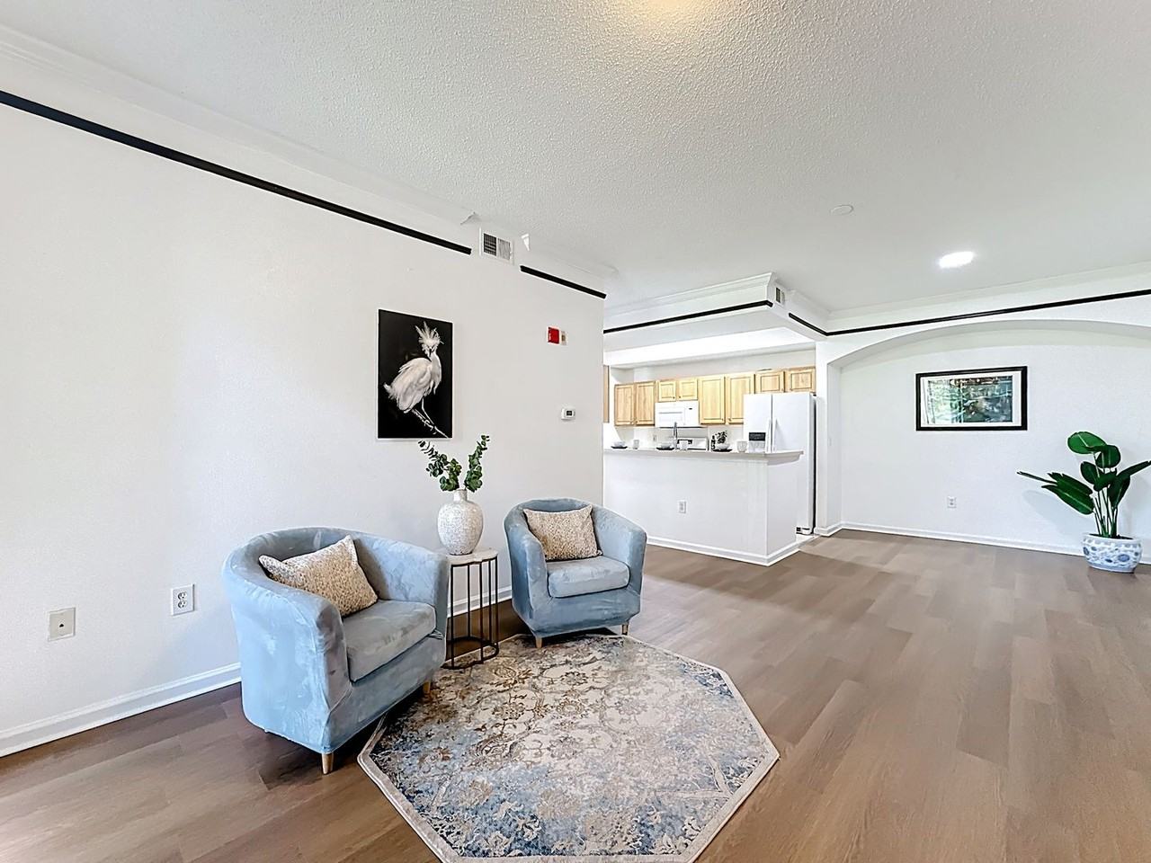 12107 Poppy Field Ln - Photo 6 of 40