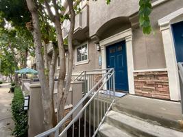 featured image of 1043 Loretta Ln