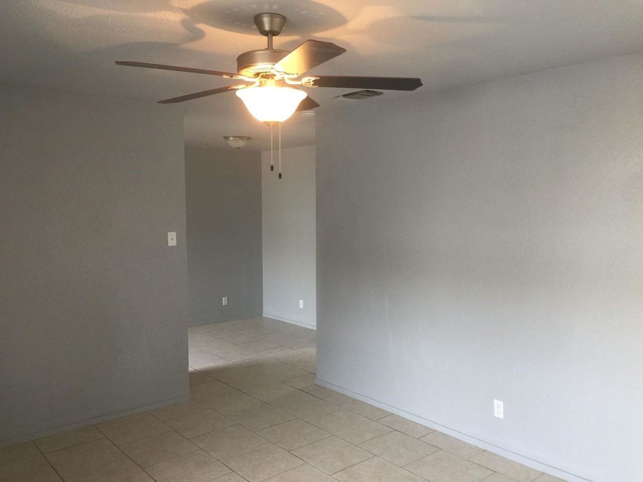 APT02-COLEMAN - Photo 6 of 8