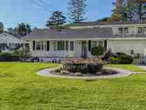 504van - Photo 1 of 1