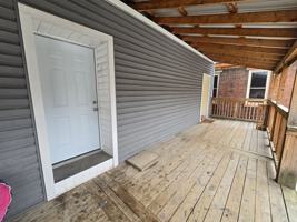 featured image of 920 Main Street