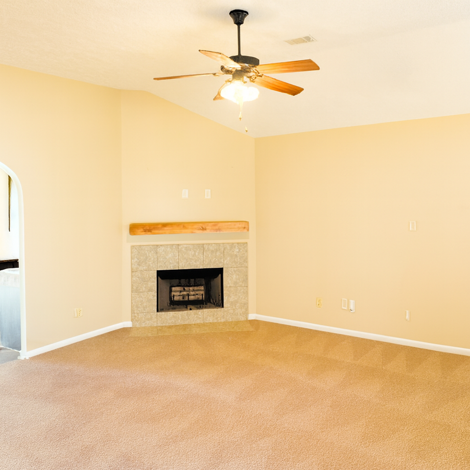 1654 Buena Vista Blvd - Photo 3 of 8