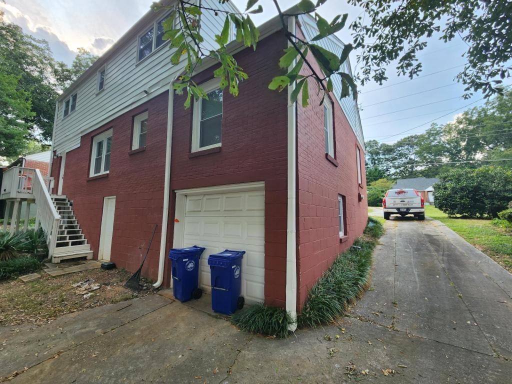 2431 North Decatur Road - Photo 2 of 34