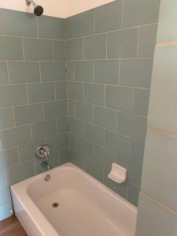 1507 Polk Street - Photo 5 of 9