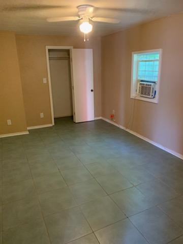 1507 Polk St Apt A - Photo 7 of 8