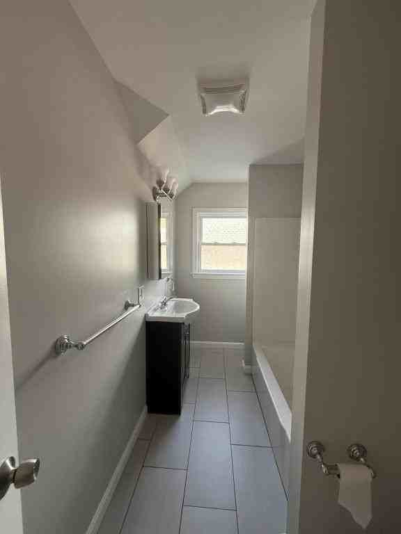 629 Highland Avenue - Photo 4 of 8