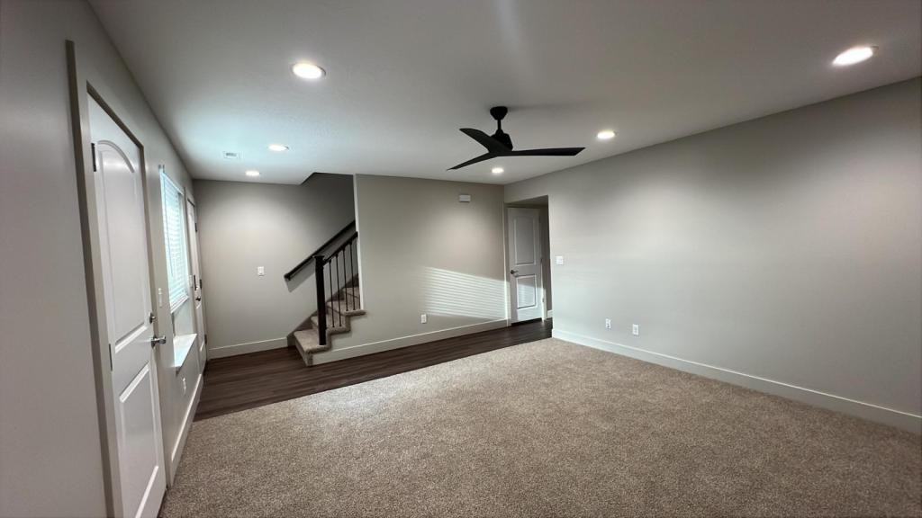 966 Georgia Drive - Photo 3 of 8