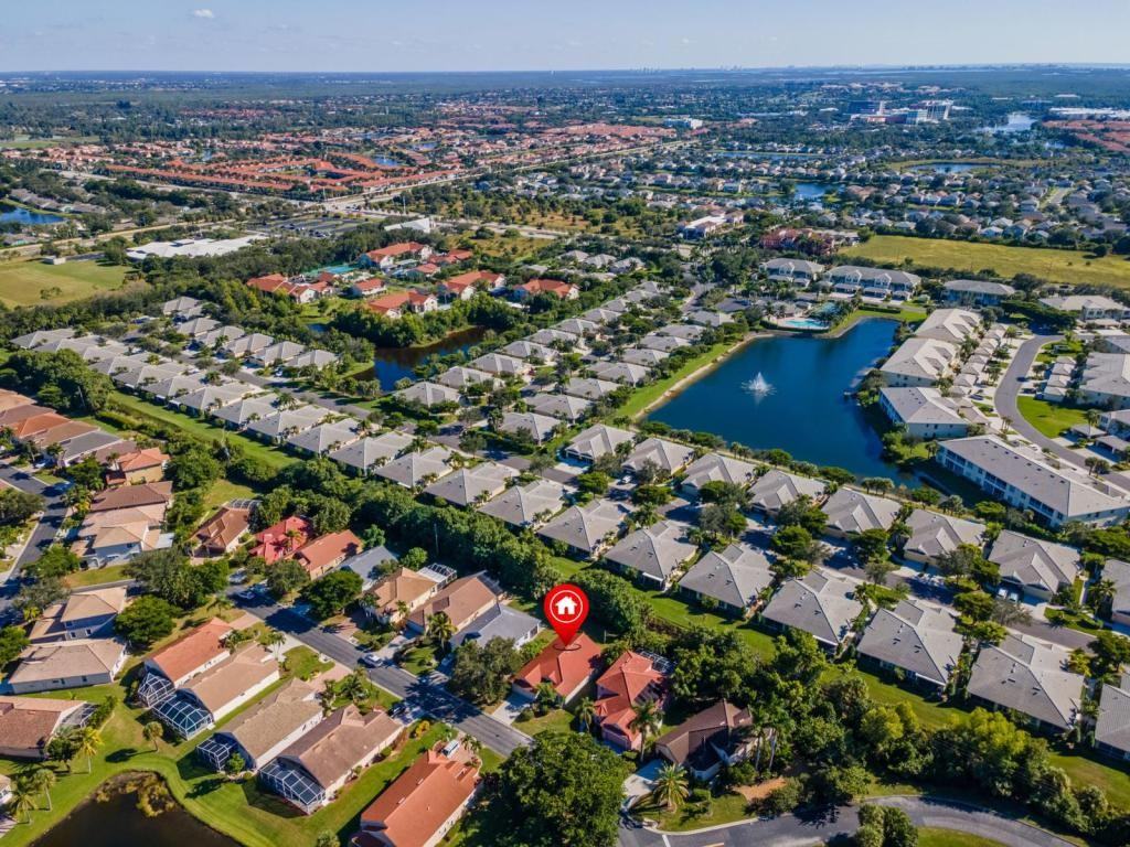 9841 Las Casas Dr - Photo 5 of 40