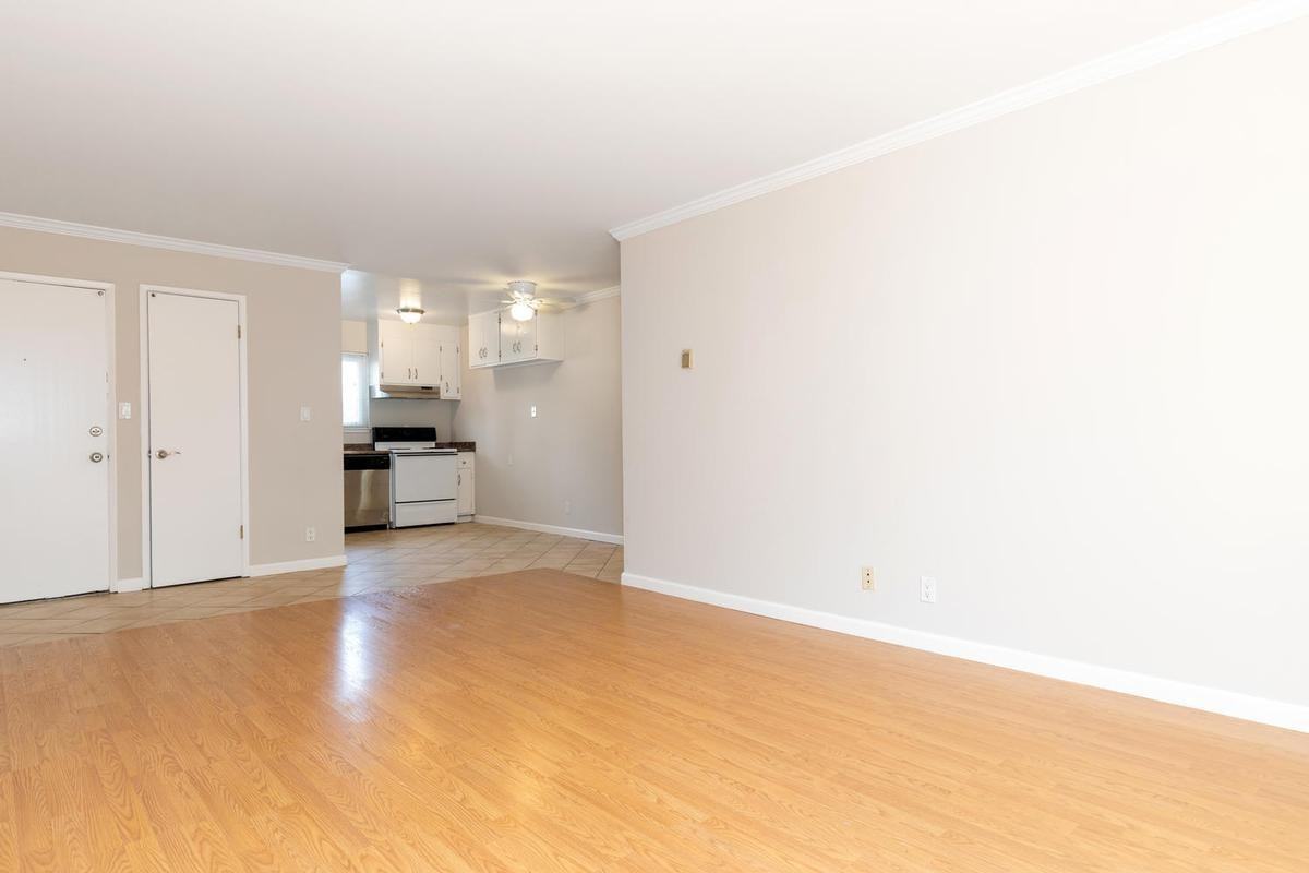 1521 Mendocino Dr - Photo 2 of 23