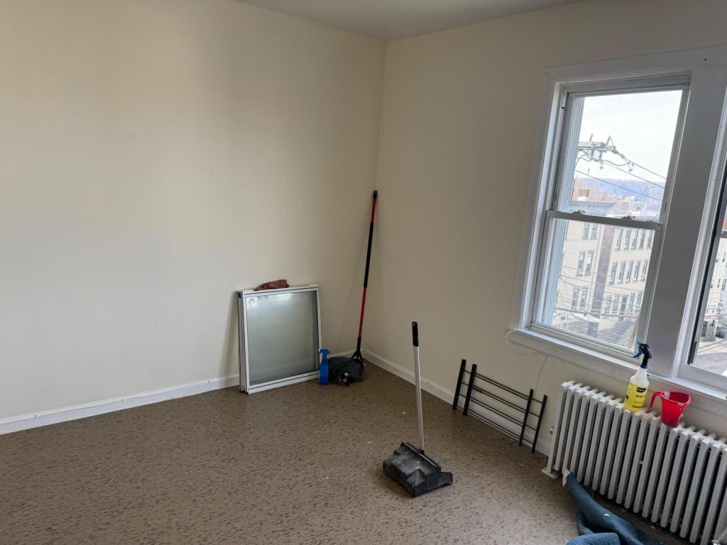 25 Van Cortlandt Park Avenue - Photo 6 of 8