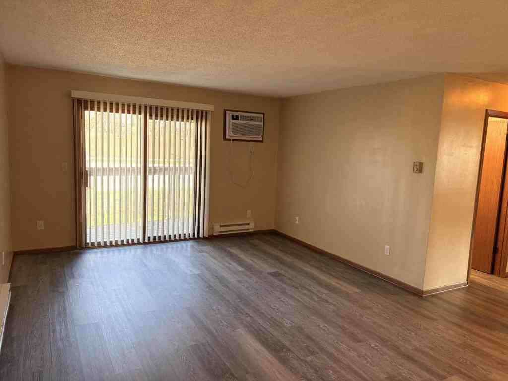 1404 Greene Street - Photo 6 of 11