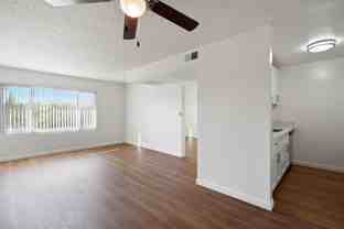 601 E 8th St - Photo 1 of 1