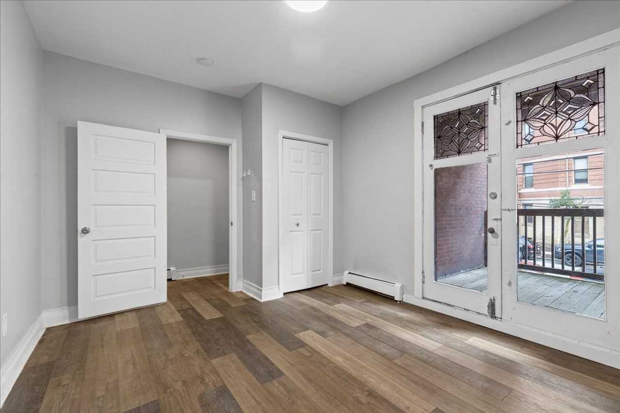 328 South Mathilda Street - Photo 5 of 9