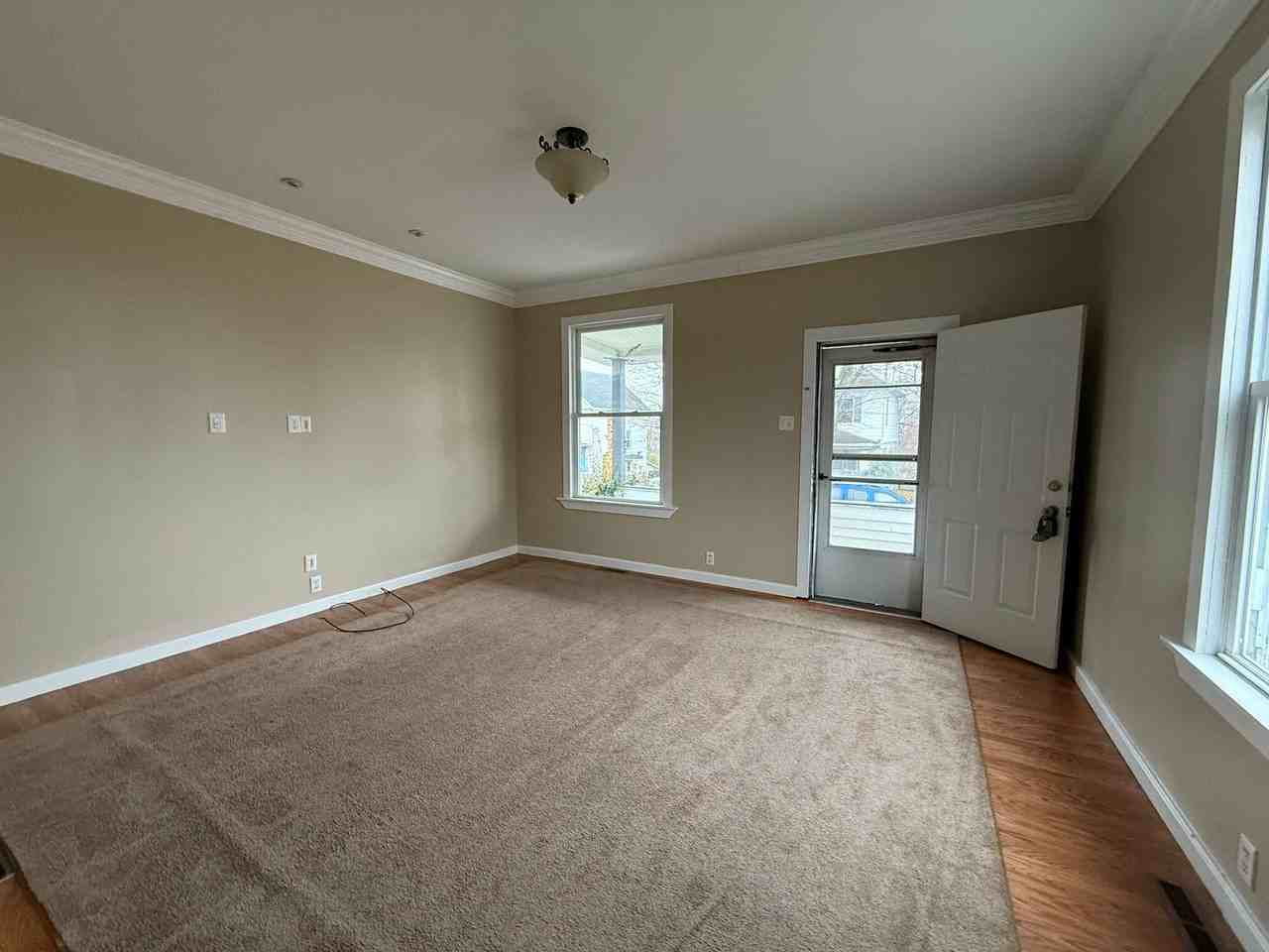 1101 Dushane Street - Photo 2 of 12