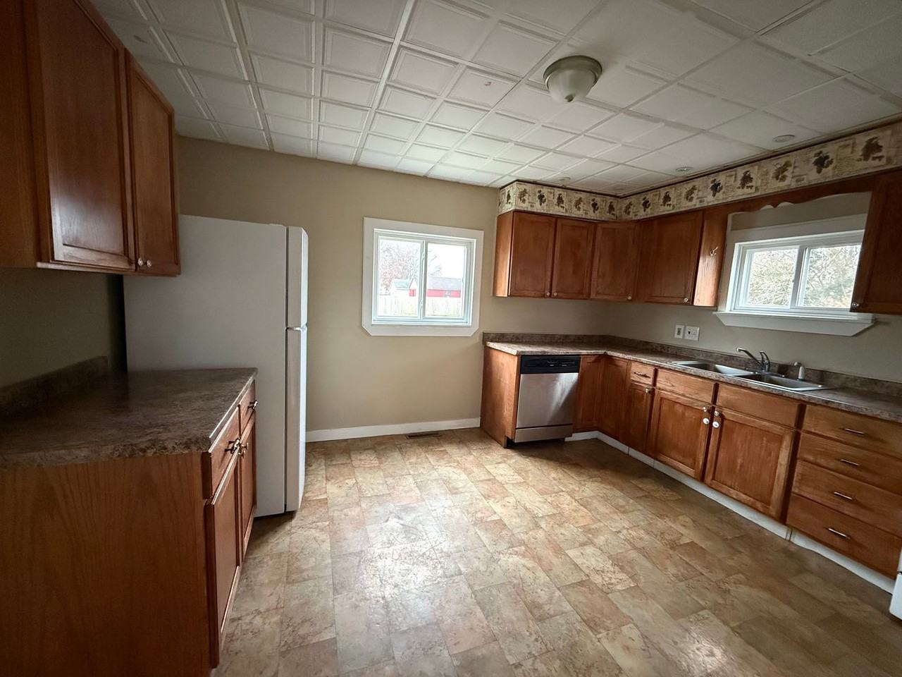 1101 Dushane Street - Photo 5 of 12