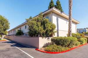 featured image of 25455 Whitman St