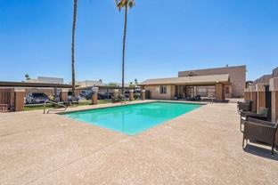 6575 W Ocotillo Rd - Photo 1 of 1