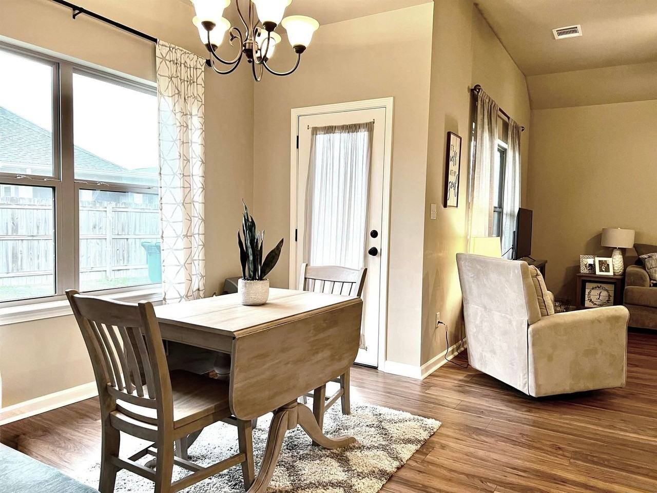 32440 Freshwater Ave - Photo 7 of 15